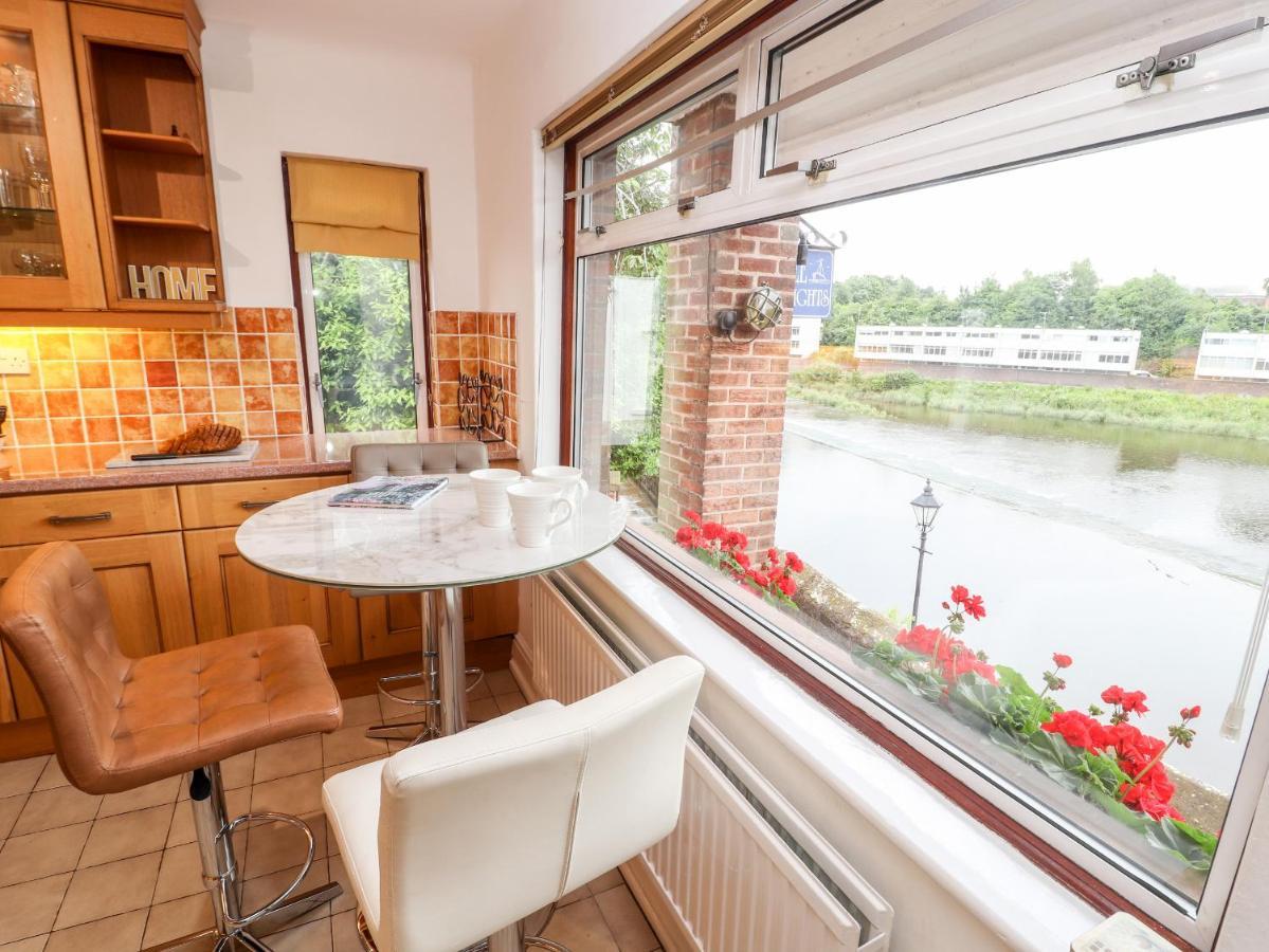 Appartamento Dee Heights Penthouse Chester Esterno foto